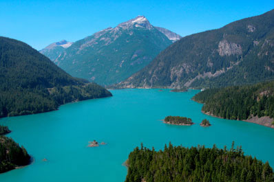 Cascade lakes WA